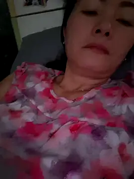 Baby-loveass69 online show from 04-16-26, 11:51