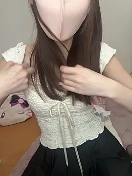 Snapshot of momo_mm chatting on 05-11-26, 03:41 momo mm online show from 05-11-26, 03:41