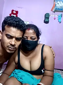 Snapshot of Fetish-Couple2 chatting on 03-16-26, 07:27 Fetish-Couple2 online show from 03-16-26, 07:27