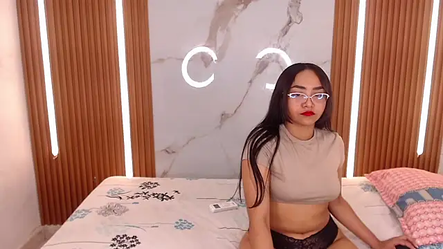 kelsiee hills online show from 02-08-26, 12:14