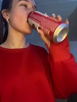 Carolina G0lden online show from 04-12-26, 09:29