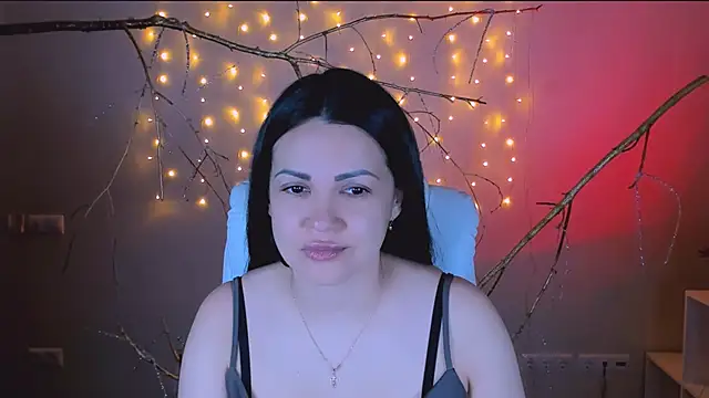 Snapshot of karolina_robinson chatting on 02-06-26, 11:39 karolina robinson online show from 02-06-26, 11:39