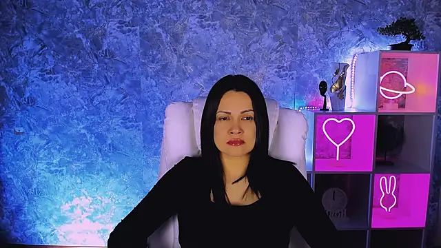 karolina robinson online show from 03-04-26, 12:02