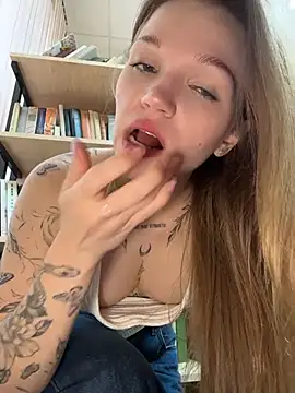 StreetSquirt online show from 07-04-26, 04:08