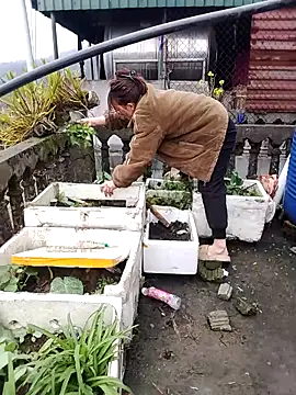 Snapshot of Queen-love45 chatting on 02-04-26, 04:18 Queen-love45 online show from 02-04-26, 04:18