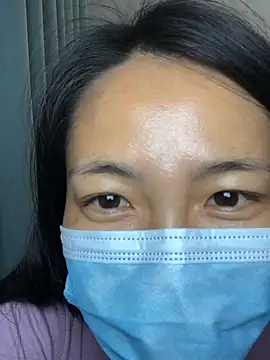 Snapshot of Miss8886 chatting on 03-25-26, 02:38 Miss8886 online show from 03-25-26, 02:38