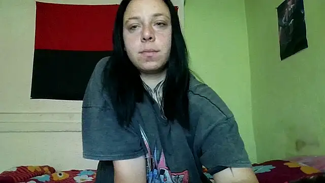Snapshot of MillaSourety chatting on 06-14-26, 07:53 MillaSourety online show from 06-14-26, 07:53