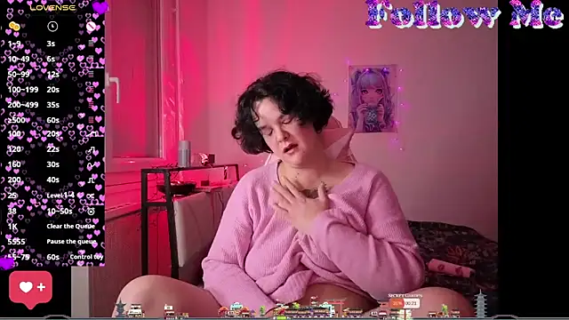lunatigre4 online show from 03-18-26, 08:10