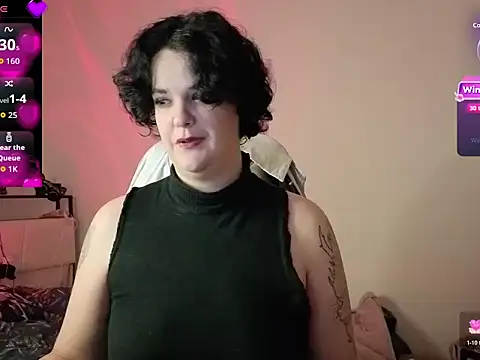 lunatigre4 online show from 02-20-26, 03:14