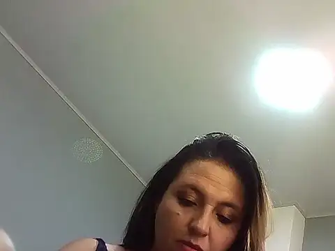KENDRA-HONEY online show from 05-25-26, 04:28