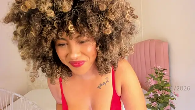 Snapshot of Brit_weston chatting on 01-31-26, 08:18 Brit weston online show from 01-31-26, 08:18