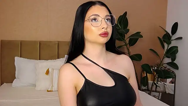 Snapshot of BellaHere chatting on 05-30-26, 06:53 BellaHere online show from 05-30-26, 06:53