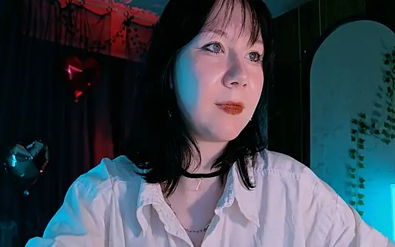 Snapshot of marty_bree chatting on 04-18-26, 07:58 marty bree online show from 04-18-26, 07:58