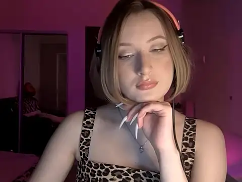 DeliciaBagnoli online show from 02-18-26, 05:20