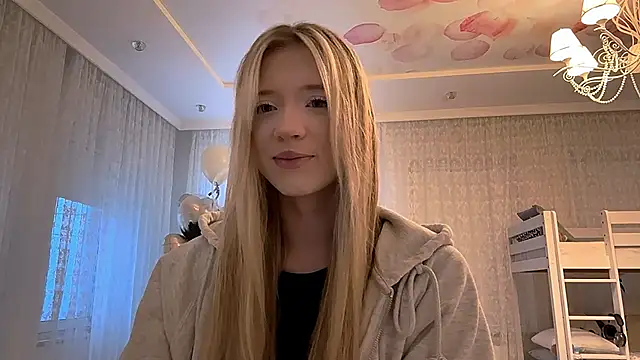 IvyArmbrister online show from 02-12-26, 03:23