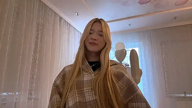 IvyArmbrister online show from 02-11-26, 03:12