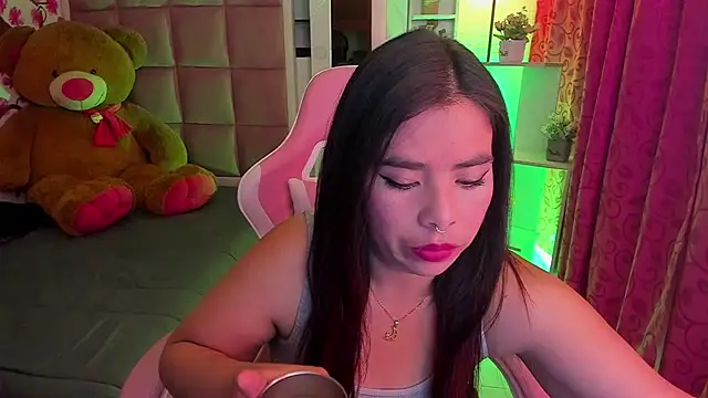 Snapshot of liany_taylor chatting on 02-26-26, 09:20 liany taylor online show from 02-26-26, 09:20