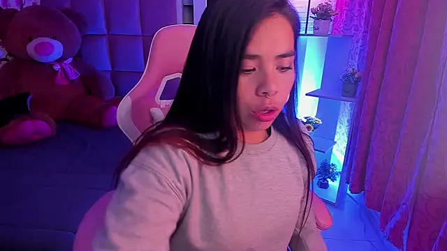 Snapshot of liany_taylor chatting on 02-25-26, 09:14 liany taylor online show from 02-25-26, 09:14