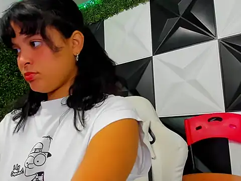 Andrea girlx online show from 02-11-26, 03:01