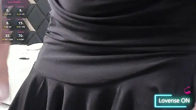 Snapshot of MelisaKovacs chatting on 05-29-26, 12:44 MelisaKovacs online show from 05-29-26, 12:44