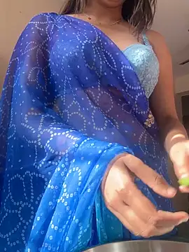 Snapshot of kavyababy00 chatting on 02-16-26, 04:11 kavyababy00 online show from 02-16-26, 04:11