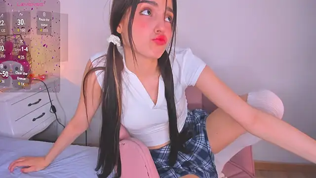 dolly kitter online show from 07-24-26, 11:39