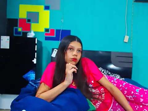 Snapshot of analyn-2027 chatting on 02-15-26, 10:41 analyn-2027 online show from 02-15-26, 10:41