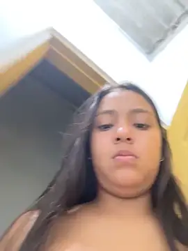 Baby morena12 online show from 04-15-26, 04:29