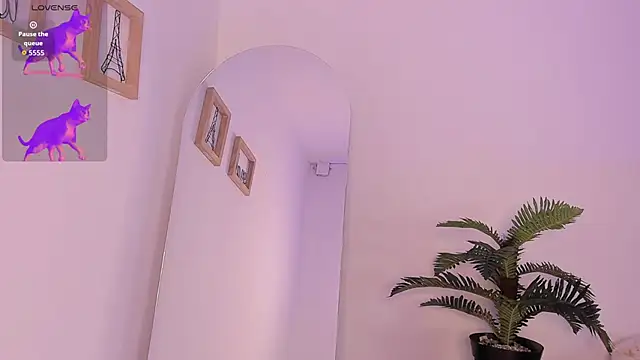 im tiffany  online show from 02-06-26, 04:30