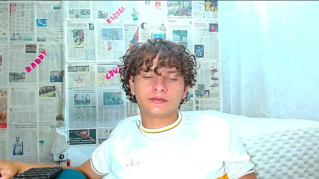 Snapshot of arielnoir6958 chatting on 02-03-26, 02:53 arielnoir6958 online show from 02-03-26, 02:53