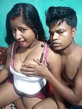 Snapshot of Your_deshibhabi25years chatting on 07-11-26, 10:10 Your deshibhabi25years online show from 07-11-26, 10:10