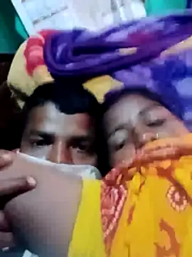 Snapshot of Your_deshibhabi25years chatting on 02-20-26, 06:26 Your deshibhabi25years online show from 02-20-26, 06:26