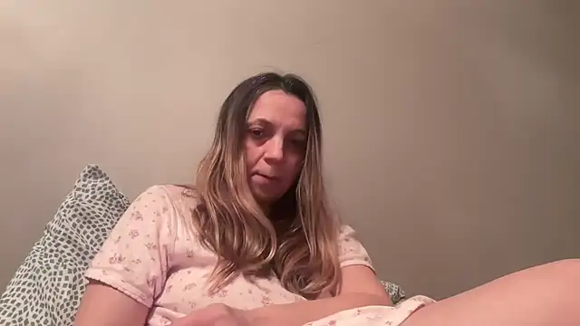 ShyFlameLive online show from 04-13-26, 01:20