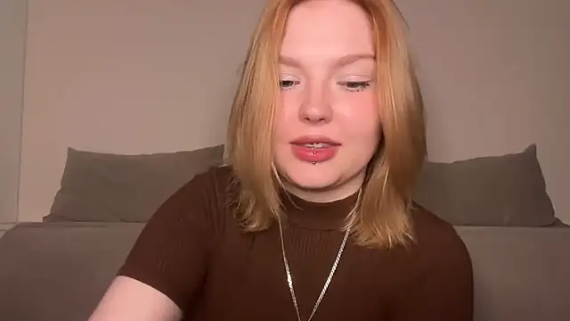 Snapshot of Ophelia_Ritz chatting on 04-23-26, 09:38 Ophelia Ritz online show from 04-23-26, 09:38