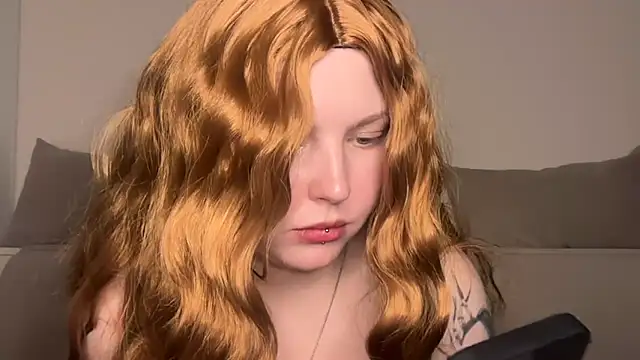 Snapshot of Ophelia_Ritz chatting on 02-23-26, 07:03 Ophelia Ritz online show from 02-23-26, 07:03