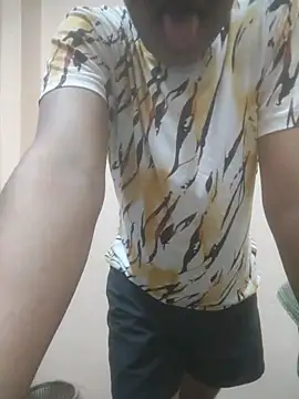 chocolatesboy143 online show from 03-08-26, 03:26