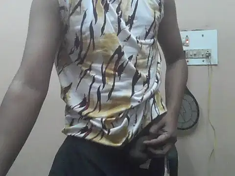 chocolatesboy143 online show from 02-26-26, 04:07