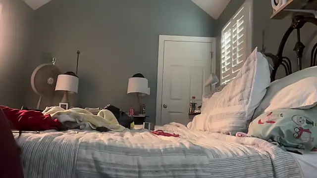 TrndSettr online show from 03-22-26, 09:16