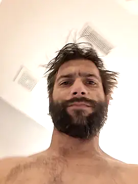 Snapshot of TrndSettr chatting on 02-16-26, 11:46 TrndSettr online show from 02-16-26, 11:46