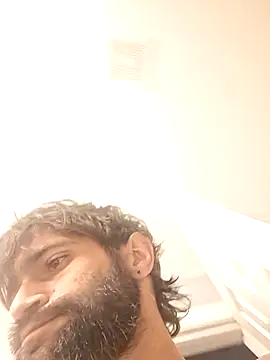 Snapshot of TrndSettr chatting on 02-26-26, 01:16 TrndSettr online show from 02-26-26, 01:16