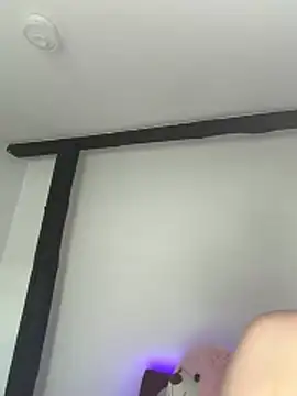 Zoey  08 online show from 03-31-26, 11:01