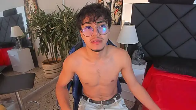 kai storn online show from 03-25-26, 11:42