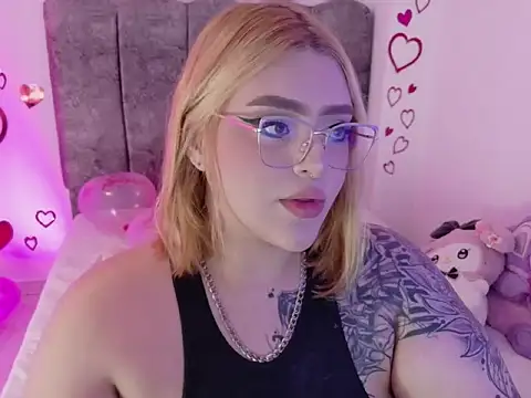 Snapshot of missevans chatting on 02-09-26, 07:12 missevans online show from 02-09-26, 07:12