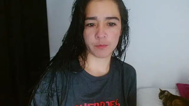 Snapshot of sensualstryp chatting on 05-01-26, 01:43 sensualstryp online show from 05-01-26, 01:43