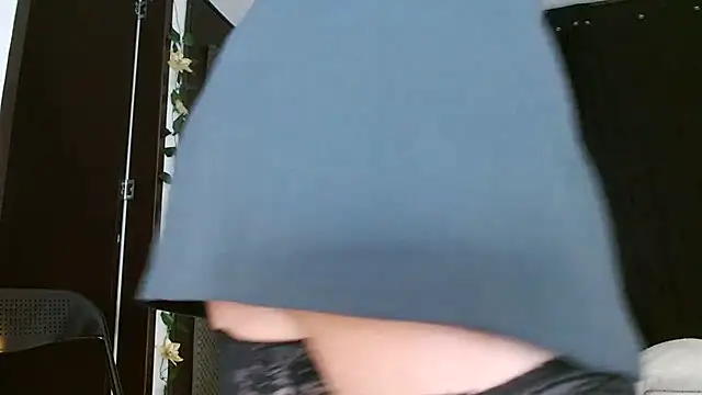 sensualstryp online show from 03-28-26, 01:39