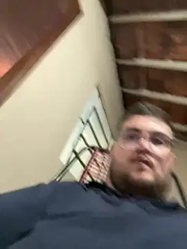 Snapshot of Jmlbsuchi chatting on 02-17-26, 05:38 Jmlbsuchi online show from 02-17-26, 05:38