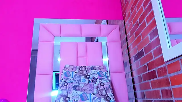 Snapshot of Baby_doll_XOXO chatting on 02-21-26, 08:33 Baby doll XOXO online show from 02-21-26, 08:33