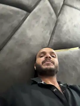 Snapshot of Rocky_mental chatting on 07-17-26, 07:38 Rocky mental online show from 07-17-26, 07:38