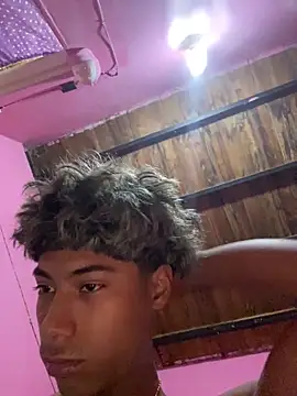 Snapshot of Adan21_cm chatting on 02-09-26, 05:49 Adan21 cm online show from 02-09-26, 05:49