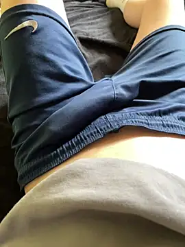 KananXL20 online show from 04-12-26, 01:14